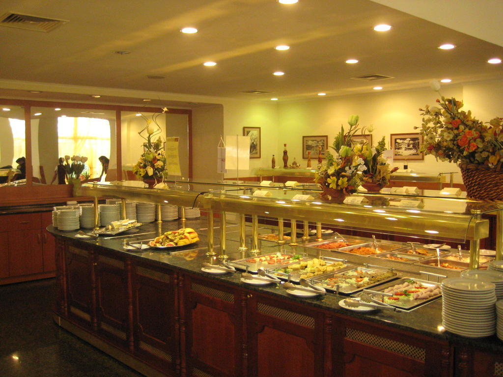 恩萨纳索瓦塔酒店 外观 照片